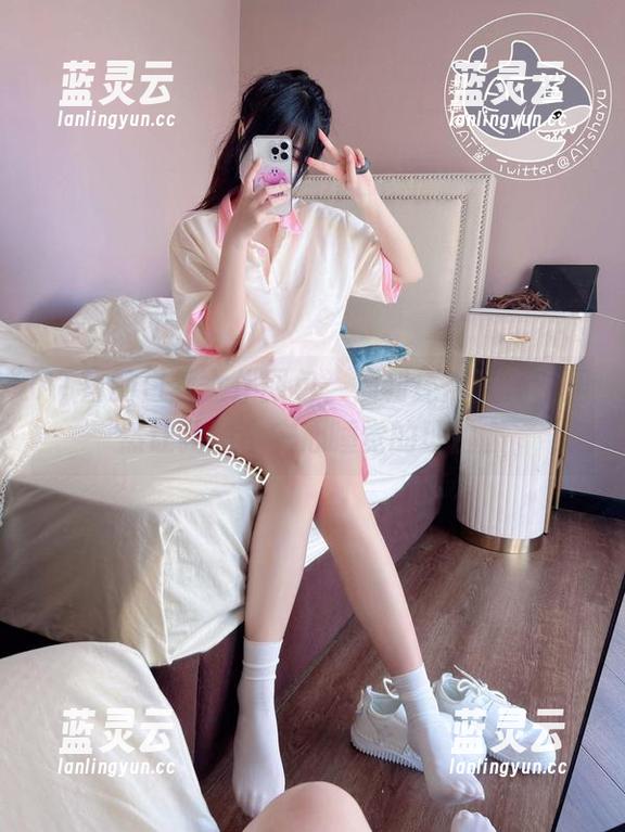 AT鲨的白丝女仆图包，福利还得管饱，居然让我图个安心睡觉的理由。