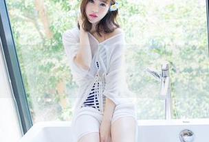 IMiss爱蜜社 – 九尾Ivy的最新甜心写真，更新了就能让我撑一个下午？