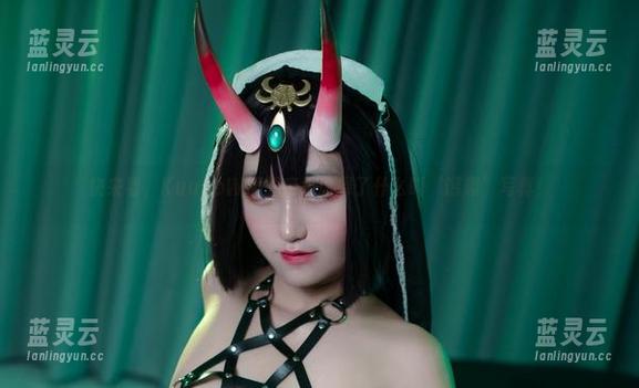 快来看，KuukoW用死库水诠释了什么叫‘谐趣’写真！