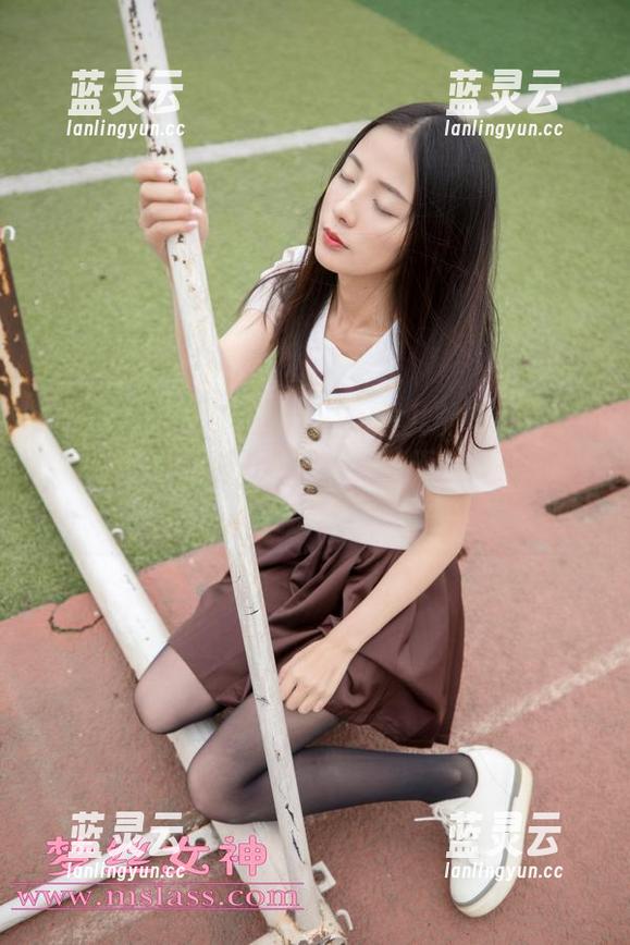 MSLASS梦丝女神 - 陈颖儿的车模女神，小心，原图下的姿态，天天都是壁纸级别！