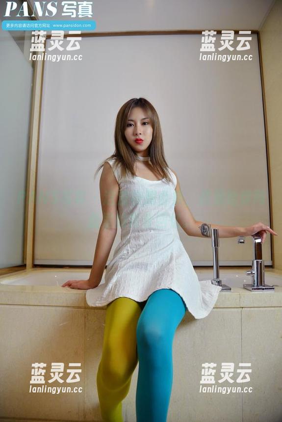 PANS写真-晨晨 PANS写真 - 这波校服合集,晨晨给你网盘里的青春回忆。