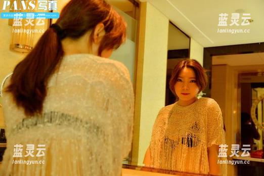 PANS写真-甜馨 PANS写真 - 甜馨泳装合集:满屏撩人,携带爆表的吸引力!
