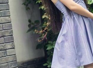 TouTiao头条女神 – 原图限量分享，王佳凝的JK诱惑真是让人流连忘返！