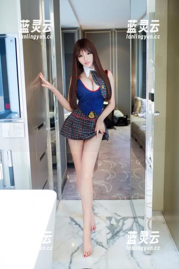 TuiGirl-王根星熙 TuiGirl - 最新奶牛图包,王根星熙怎么又玩起这一套了?