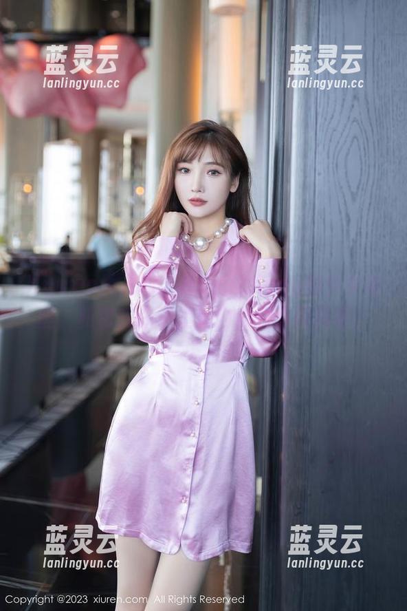 Xiuren秀人网-HeyuZhang Xiuren秀人网 - HeyuZhang的少女美图,私房或许不止是内心的小闹腾吧。
