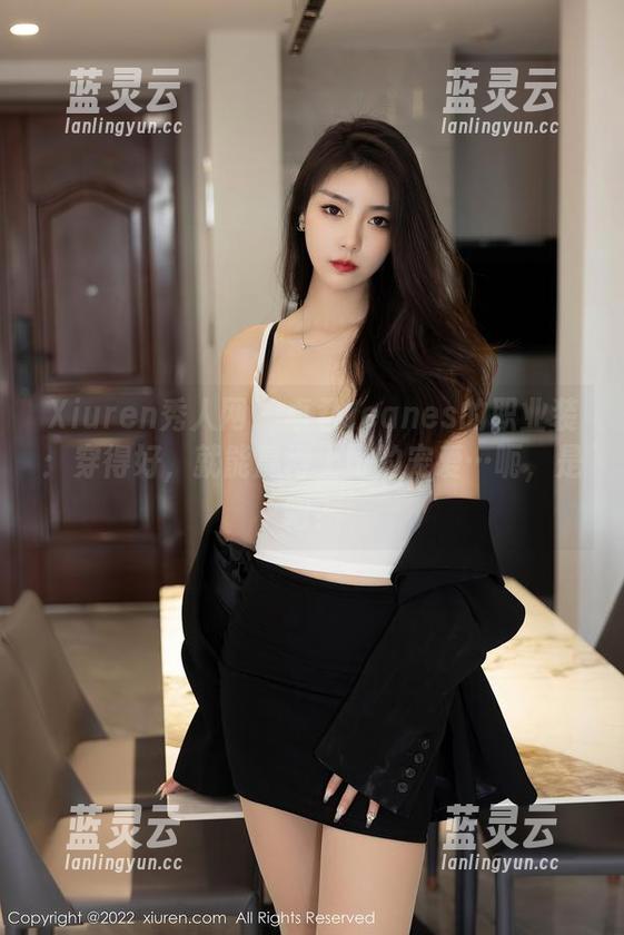 Xiuren秀人网 - 卓君Jeanes的职业装：穿得好，就能赢得上司的宠爱…呃，是吧？