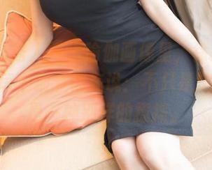 Xiuren秀人网 – 瑜伽画像里，徐莉芝Booty的每个细节都在说：不只是放松，更是一种别样的撩拨。