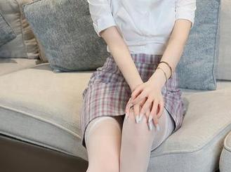 Xiuren秀人网 – 慧敏Vivi和她的眼镜组合，实在是太绝了，快来下载套图，保证眼前一亮！