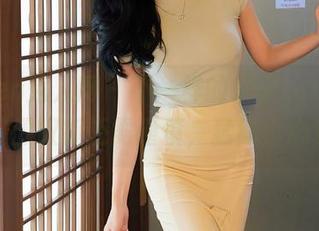 Xiuren秀人网 – 不一样的软软roro，比基尼资源取货还需谨慎，猛戳小心溅水！