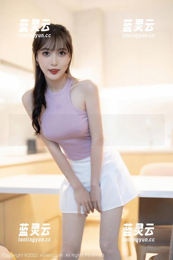Xiuren秀人网-还是陈梵妮 Xiuren秀人网 - 还是陈梵妮和服之旅:原图里的逗趣生活