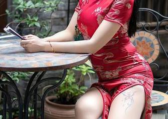 YouMi尤蜜荟 – 高清海边，SOLO_尹菲不止会拍，似乎还会让人心神荡漾？