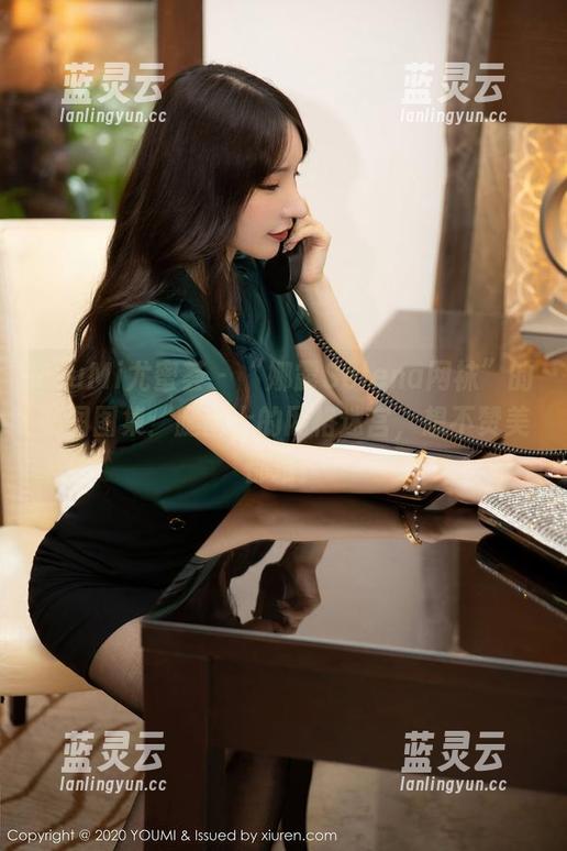 YouMi尤蜜荟 - “娜露Selena网袜”的美图图集：腿型上的网格迷宫，想不赞美都难！