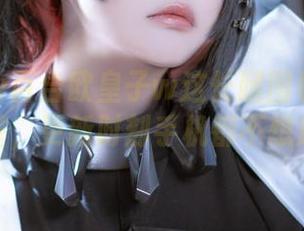 就知道w百合欧皇子w这长腿图包不会让人失望，更新时刻手机都不想放下。