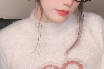 原图奉送，你十七鸽的宿醉毛衣福利来啦，亲爱的，你能忍住不看吗？