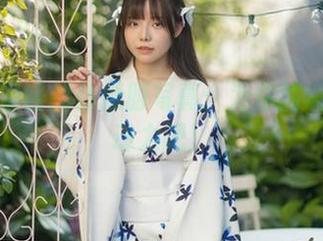 六味帝皇酱的体操服写真：为你的墙面加点动力吧！