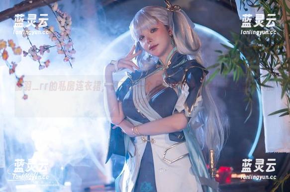 前羽_rr的私房连衣裙，恨不得一个月都只穿这一条！这些图片真的太好看了。