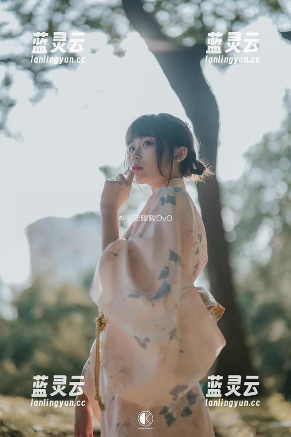 安曜曜的黑色风潮，在线市场中的美图，冷静…可是人不行啊！