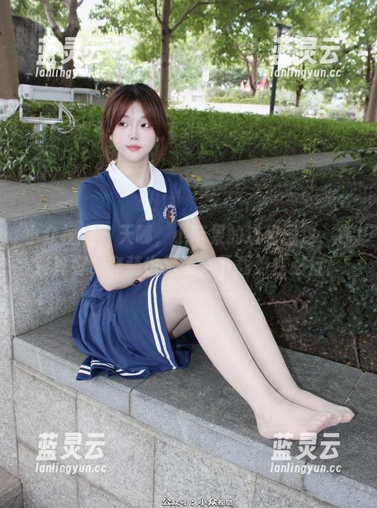 小众视觉-小苹果 小众视觉 - 天哪,小苹果的这组图包,色彩真好,套装也绝了,下载势在必行!
