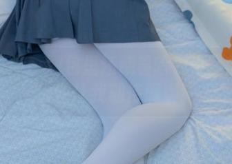 少女秩序 – 图包里还藏着啥？小鱼的粉色肚兜让我期待满满！