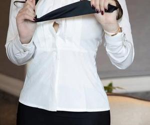 尤蜜荟 – 其实是小逗逗这组私拍是把御姐的气质和逗趣融合得很好哦！