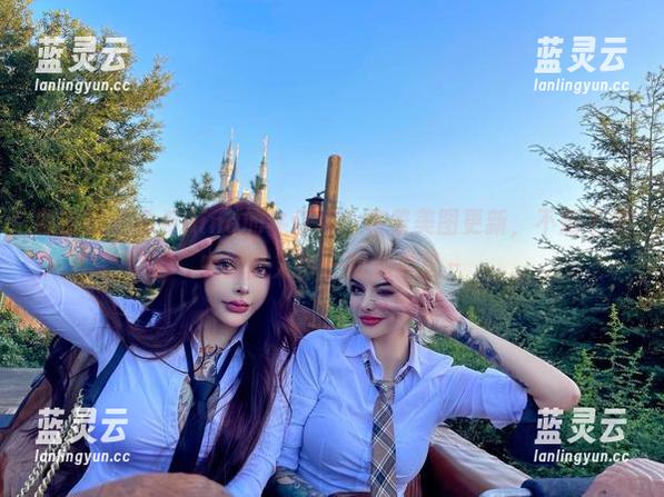 微密圈 - 希希Gina的牛仔裤，伴着美图更新，不知不觉中就坠入裤子的温柔里～