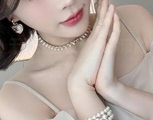 微密圈 – 无圣光！徐莉芝吊带的图片，简洁暴击！