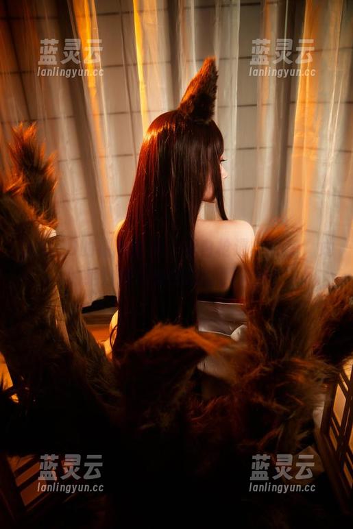 念念_D的福利图集：当白枪遇上呆兔，她的绝妙搭配果然没让我失望！