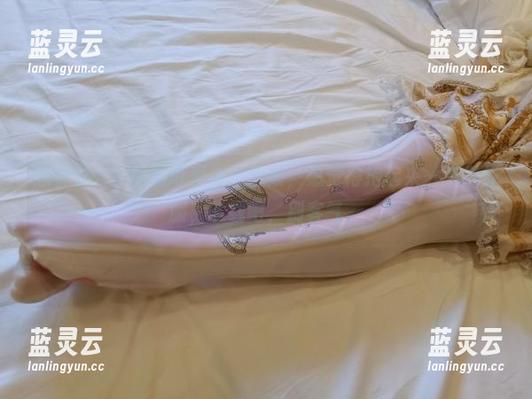想要个公主抱的可爱袜子合集，总觉得抱起来一定很舒服，下载吧，别客气。