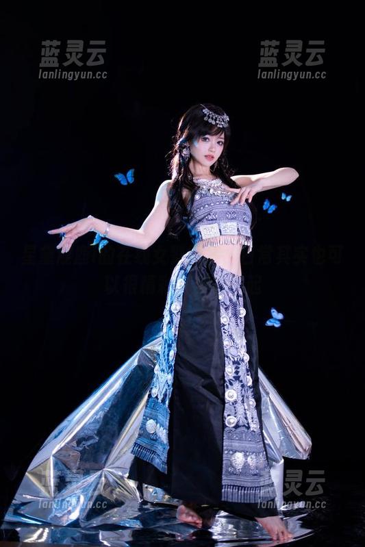 星黛鹿鹿i的在线女警图集，日常其实也可以很精彩，别看不起