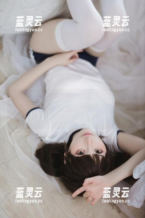 “是三不是世w”再一次反转常规，碧蓝档案中的妃咲如影随行，无圣光，却更有味道。