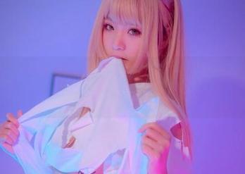 问是青水，私房图包要不要再来一波JK制服？我快不行了！