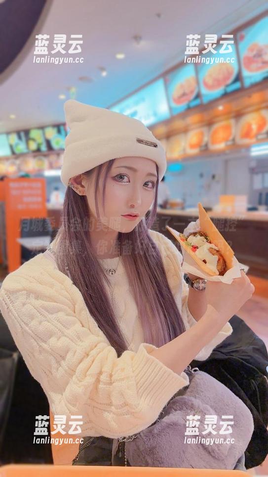 月城委员会 月城委员会的美腿,打造了一本“腿控”定制图集,你准备好自己的心了吗?