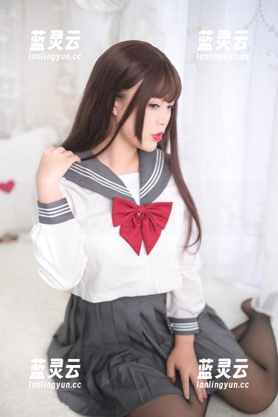 借着杏子夫人的原图再想想光足的日子，分享给那些懂的人！