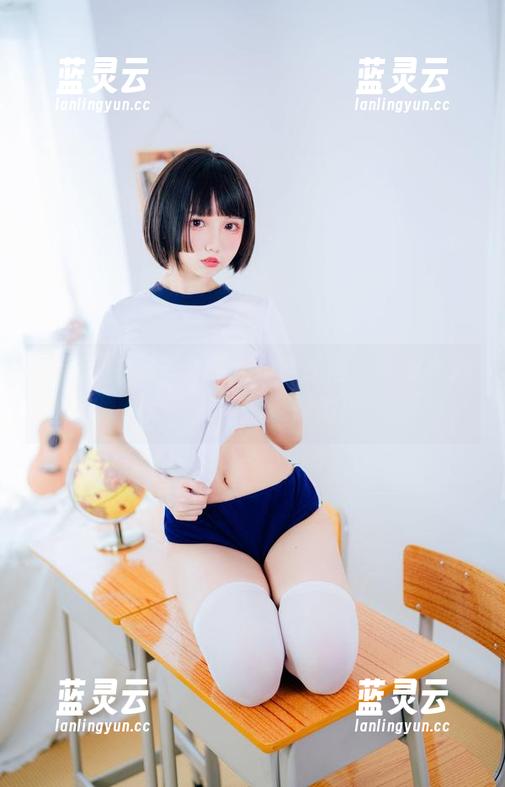 果咩酱的写真合集：角斗原图，快点离远点，别被气氛炸倒！