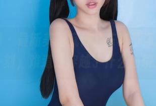 果团网 – 最新美图疯传，陈雅漫海边的那一刻，难道是穿越了什么仙境？