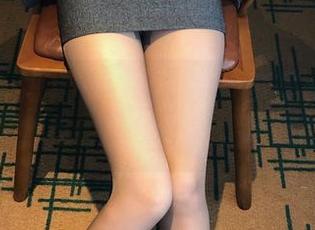 微密圈 – 短裙写真福利到！梦里一只喵的魅力我也捉摸不透，呵呵～