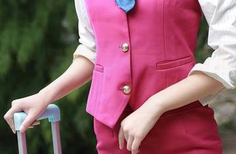 模范学院 – 姗姗就打奥特曼的自拍集：让人意外的写真风格