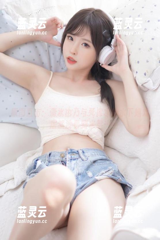 原图直击：清水由乃与死库水的水下嬉戏，居然没看到水草……