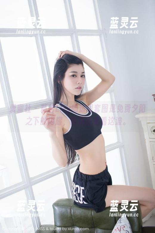 爱蜜社-莉莉Lily 爱蜜社 - 莉莉Lily的透明套图是免费夕阳之下的闪耀,跟风也要看这波。
