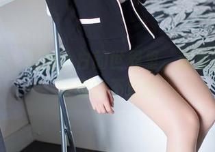 爱蜜社 – 在酥小白的世界里，观看学姐与优雅的不经意