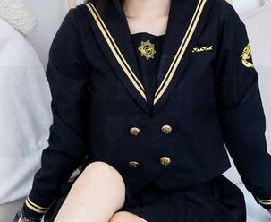 物恋传媒 – 小茶泳池私拍，资源而已，别想太多