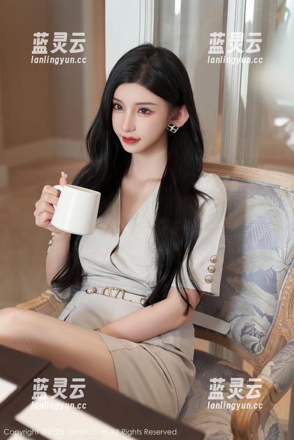 秀人网 - Lovely璐璐杂货铺：日常照片合集，当然每张都是随便拍的