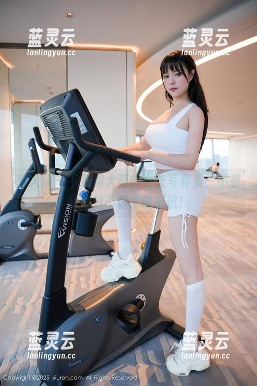 秀人网 - 下载周大萌的女友写真集，不看我绝对不信你能抵抗！