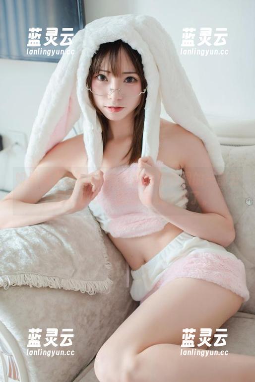 如果绮太郎kitaro的套装是原图的一部分，那我承认，我彻底被俘虏了。