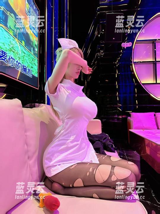 微密圈 - 脸红Dearie女友合集分享，透过她的眼睛看见的小幸福