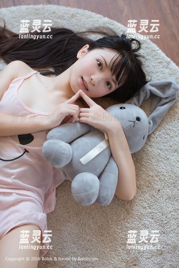 菠萝社-柳侑绮Sevenbaby 菠萝社 - 柳侑绮Sevenbaby的甜心:这份图包让我一秒想到小时候的鬼屋,甜而不腻,还带点吓人的乐趣。