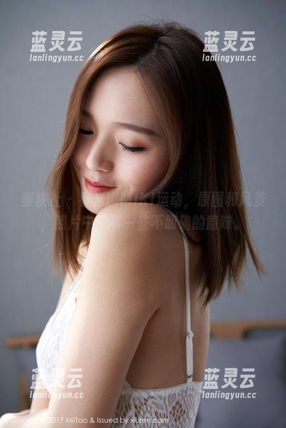 蜜桃社-米琪MIKI 蜜桃社 - 看米琪MIKI运动,原图和风景,照片中总有一些不明确的意味。