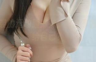 蜜汁猫裘的运动服妹妹：这分享我打算留给自己？