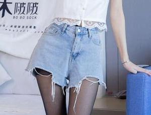袜啵啵 – 无敌福利：瑶瑶的帆布鞋，让我想起了校园时光的文艺青涩！