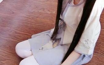 西尔酱全集：这一小段短裙，不仅让腿长，还有点心痒？